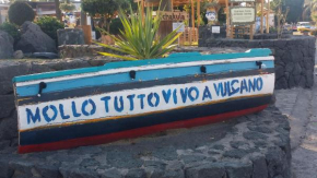 Vulcano Beach